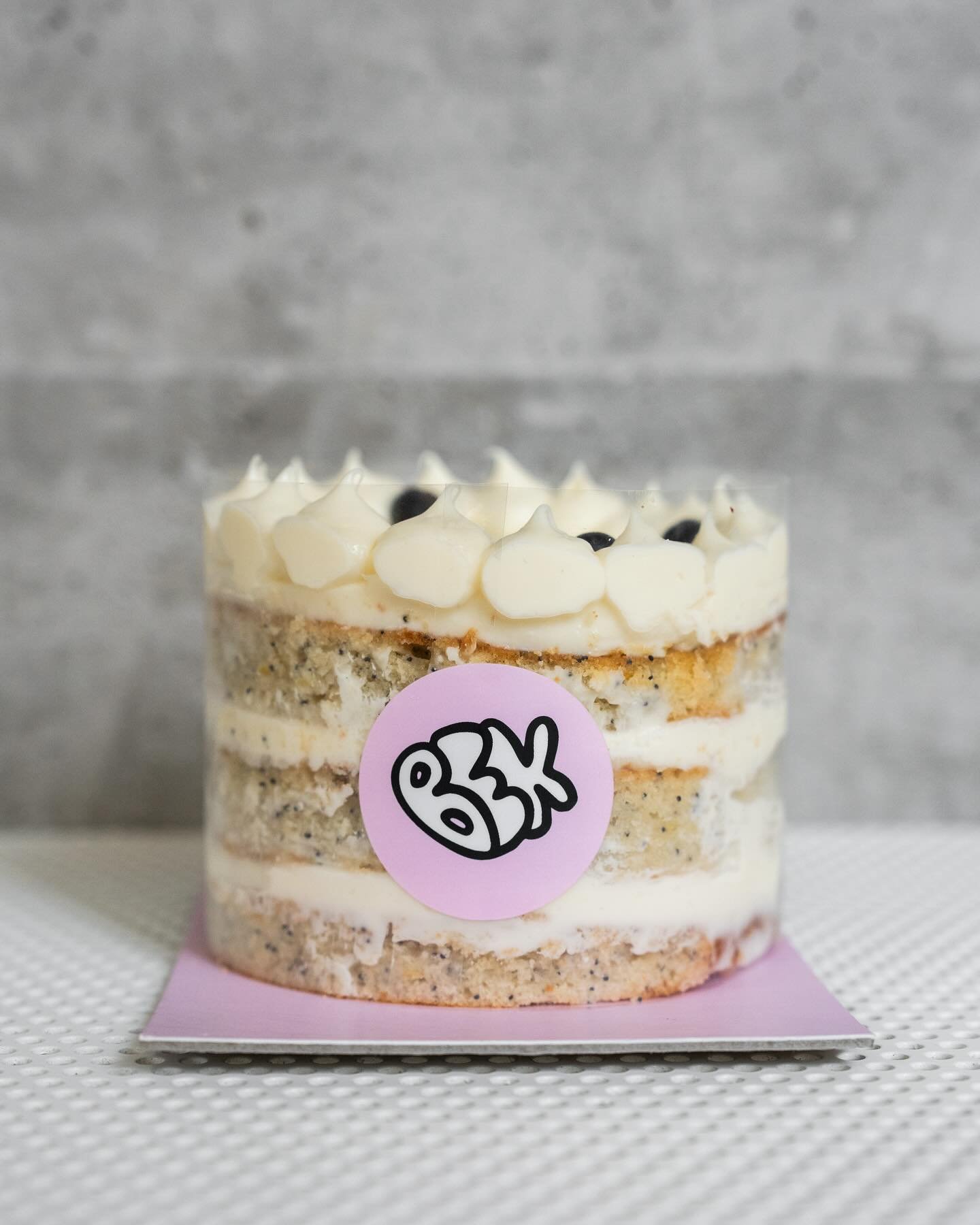 Naked mini cake – Black Eyed Kate
